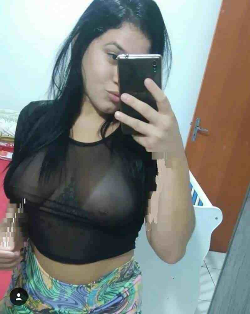 Camila becker peladinha amadora safada