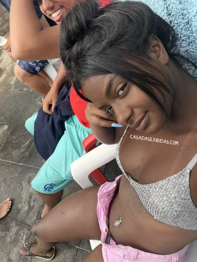 Novinha casada nua do Casal Oculto.