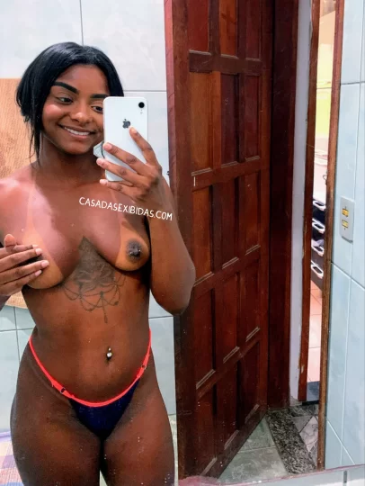 Novinha amadora gostosa do Casal Oculto.