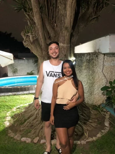 Casada caiu na net pelada.