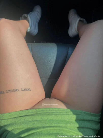 Buceta da Brenda Trindade onlyfans free.