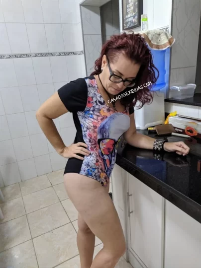 Juliana casada vazada nua