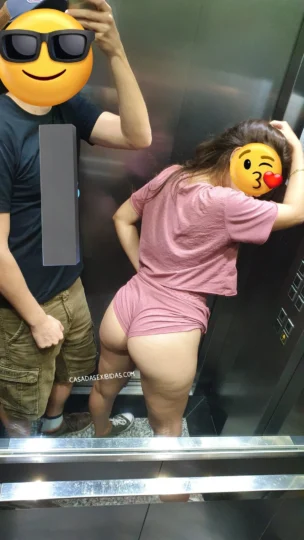 Exibicionismo da esposa branquinha 